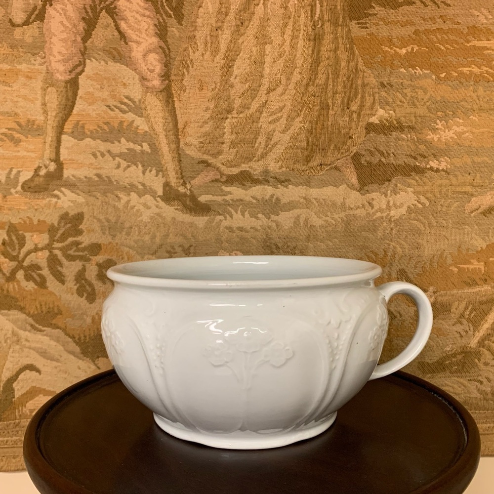J & G Meakin England Ironstone China 1930s bas relief chamber pot or planter